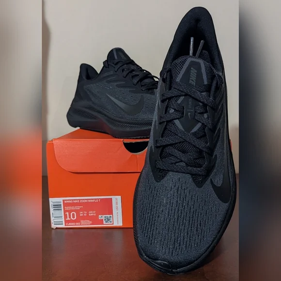 Nike Zoom WinFlo 7 Women's Size 10 Black New Athletic Running Shoes - Picture 10 of 12